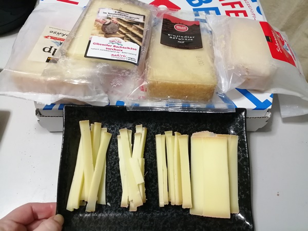 日本で手に入らない！スイスチーズBergkäse(ベルクケーゼ)編＆保存方法
